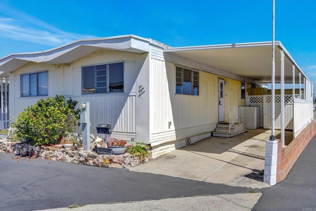 https://cdn.realtyfeed.com/cdn/127/306711901/a708317047433de4adb163021213004a.webp