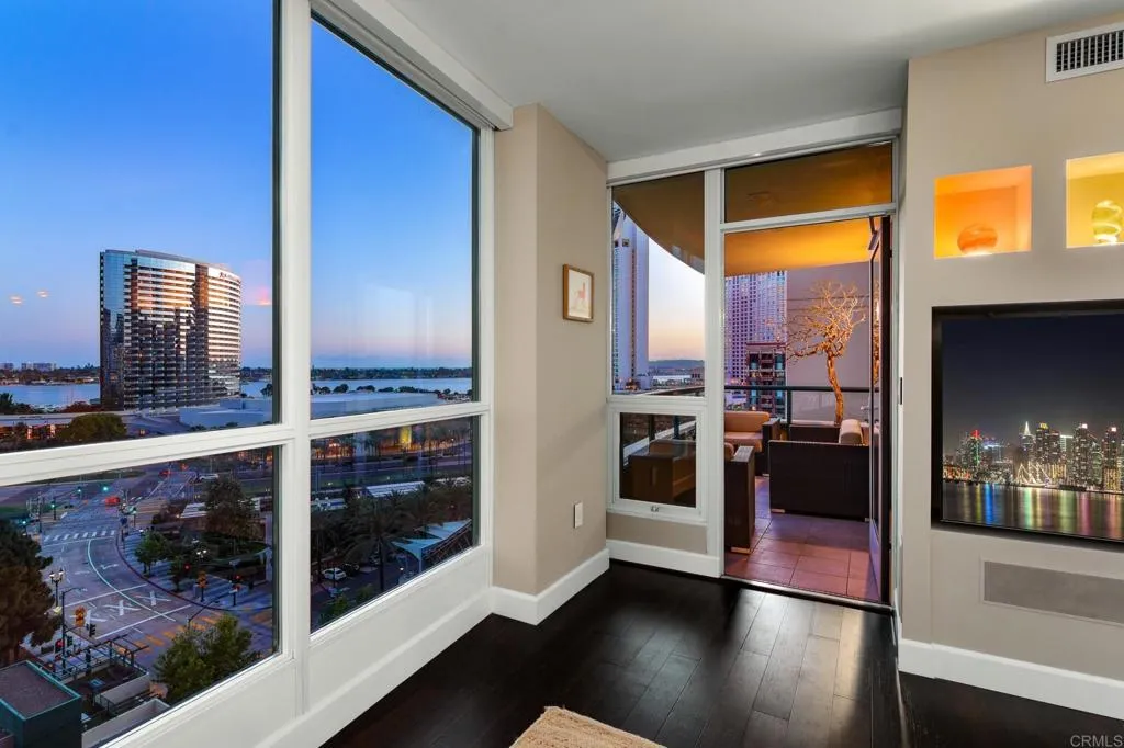 https://cdn.realtyfeed.com/cdn/127/306711907/296ff55f5f8df9cc72ab6d7d58e55e15.webp