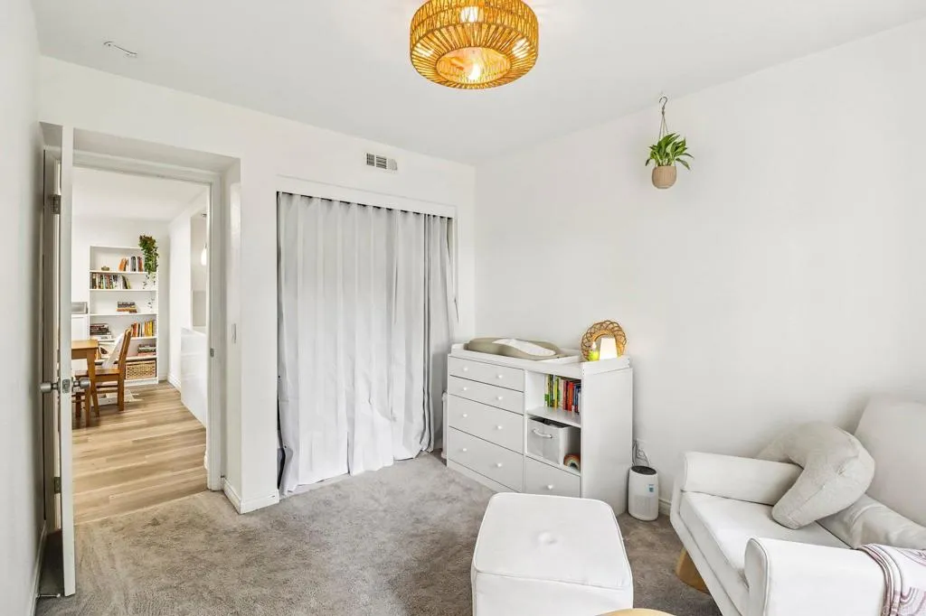 https://cdn.realtyfeed.com/cdn/127/306711943/972c9a484c9c16eea88a28a37f9fbf63.webp