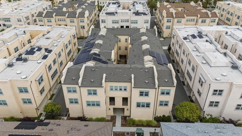 https://cdn.realtyfeed.com/cdn/127/306711951/09f4b03491c6aee422f637278af15054.webp