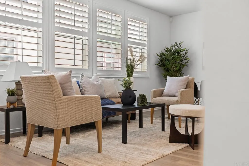 https://cdn.realtyfeed.com/cdn/127/306711951/152b077b83af94c704bb0833bc7d10d8.webp