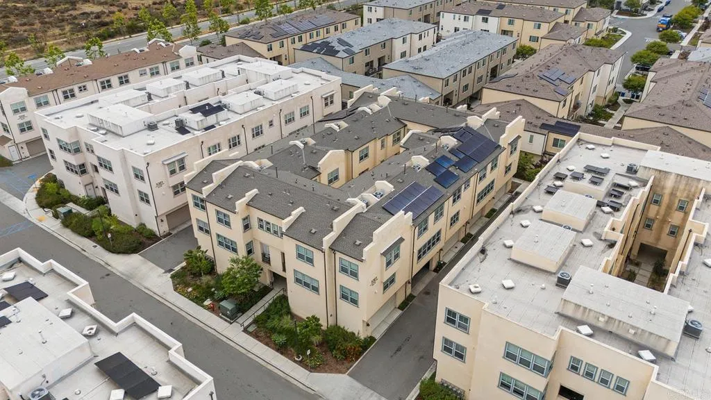 https://cdn.realtyfeed.com/cdn/127/306711951/4ca5ffd7ef01a9c367aed1c28af8676d.webp