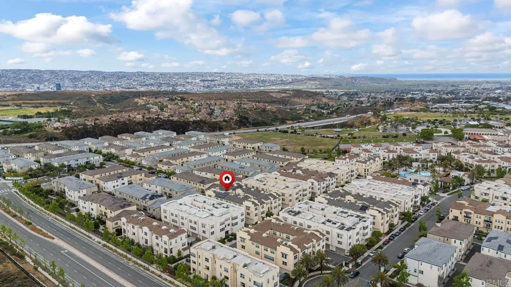 https://cdn.realtyfeed.com/cdn/127/306711951/b648b16d97209770e571ab20d8f4107f.webp