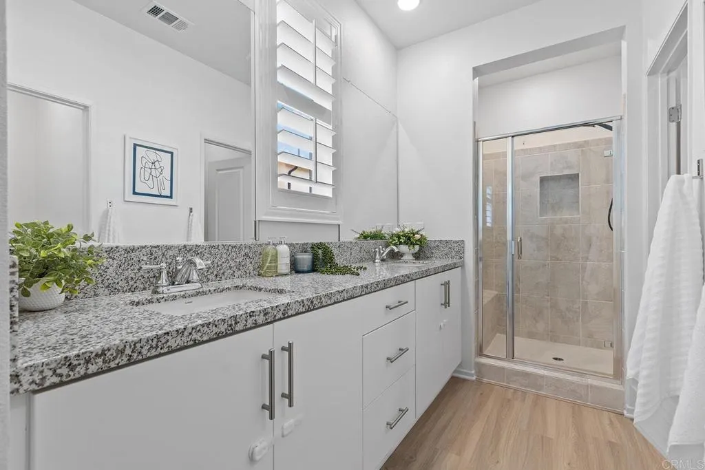https://cdn.realtyfeed.com/cdn/127/306711951/ba11641aa68e421976698efba100f399.webp