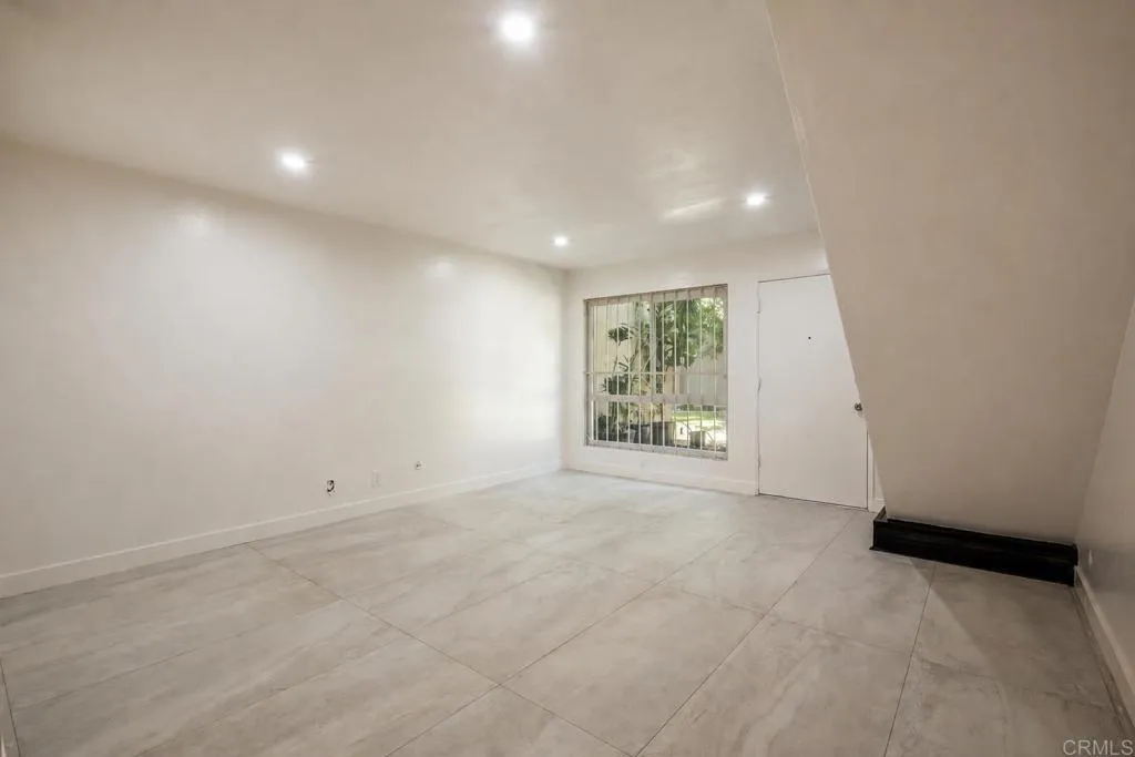 https://cdn.realtyfeed.com/cdn/127/306711958/7673e99b8476ad8b7ae6d2e760edfdc9.webp