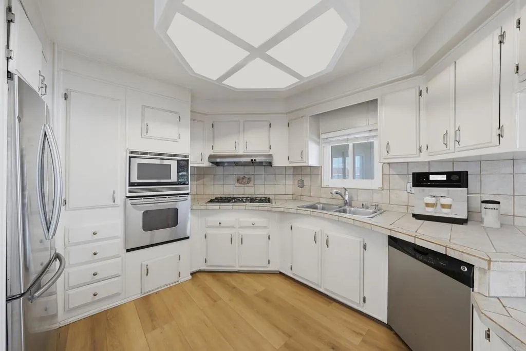 https://cdn.realtyfeed.com/cdn/127/306711960/7dc844804740dfbd16382fad4d8d7290.webp