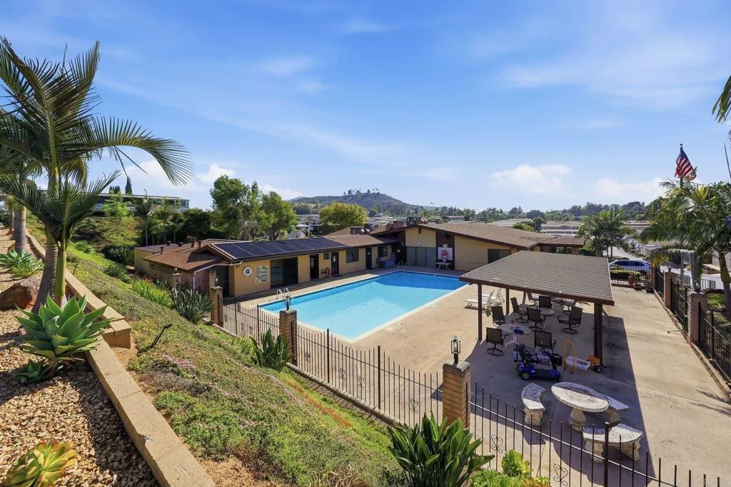 https://cdn.realtyfeed.com/cdn/127/306711960/dd7bca7b582acbd66c346e054cafd42c.webp