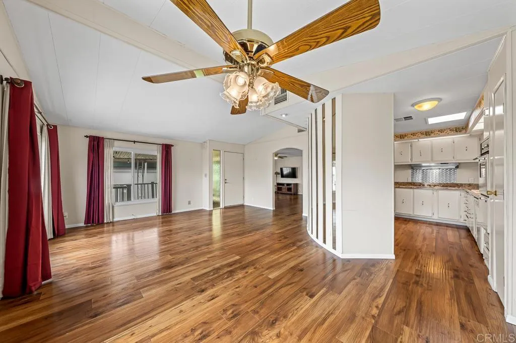 https://cdn.realtyfeed.com/cdn/127/306711993/3783a81bfa36fa863c5d4534be8cc8d6.webp