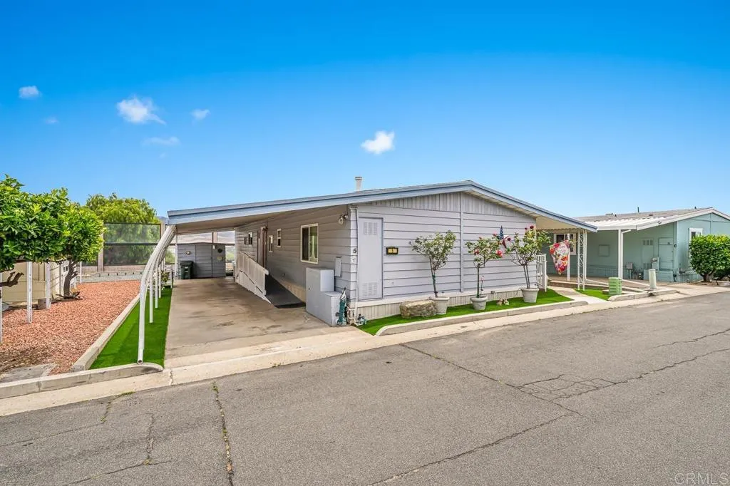 https://cdn.realtyfeed.com/cdn/127/306711993/85a72aa72872a9f252a87d831cac5db4.webp