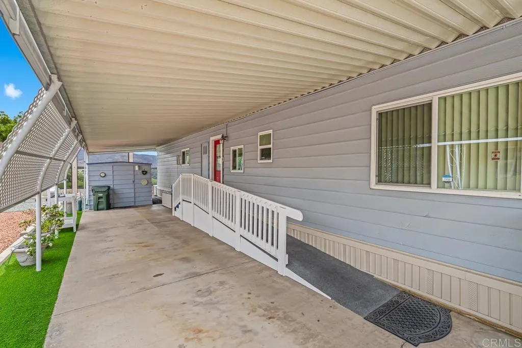 https://cdn.realtyfeed.com/cdn/127/306711993/861b8d40089f768e65bb86063acc3e90.webp