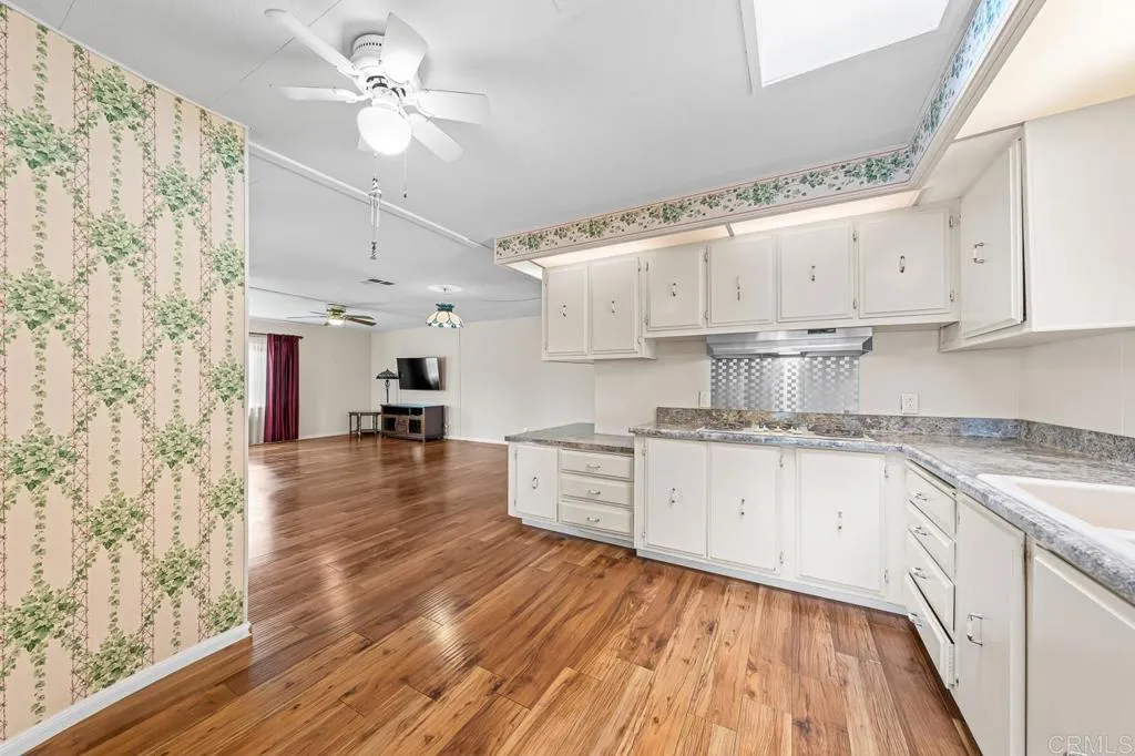https://cdn.realtyfeed.com/cdn/127/306711993/bf5ddd52266f1b5e42ff6b1dbe558207.webp