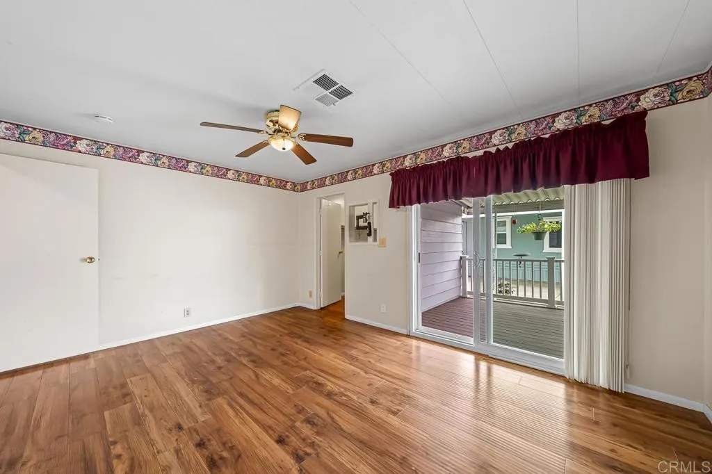 https://cdn.realtyfeed.com/cdn/127/306711993/d76cf13d5a10644762e3ca1d5b445a90.webp