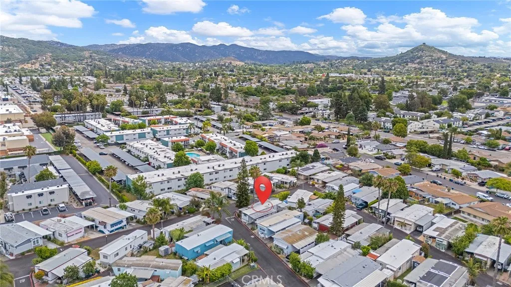https://cdn.realtyfeed.com/cdn/127/306711994/0761c55595498185e65811fc7af33202.webp
