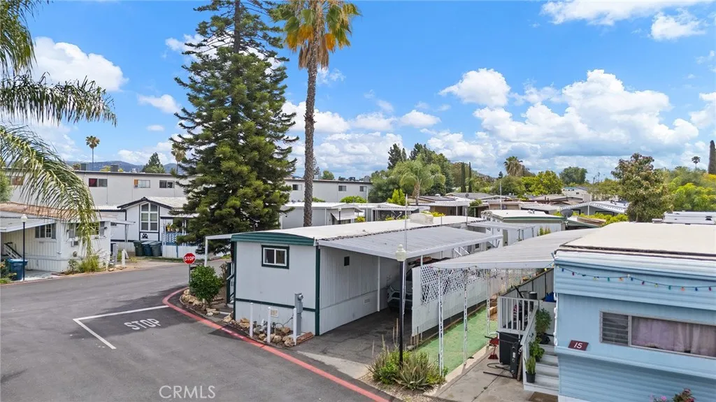 https://cdn.realtyfeed.com/cdn/127/306711994/145b5e1cc02190d252a8a7bdd6816727.webp
