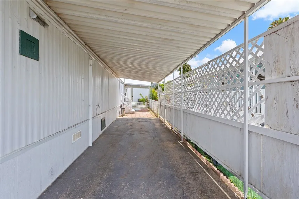 https://cdn.realtyfeed.com/cdn/127/306711994/409701607118f8f4bdf946b204e6299c.webp