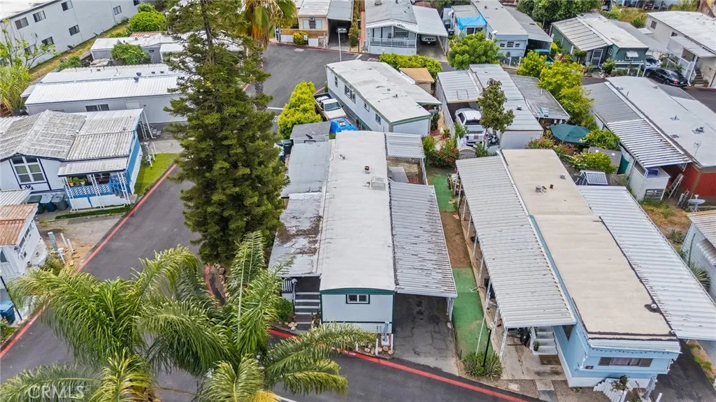https://cdn.realtyfeed.com/cdn/127/306711994/e7cbeb7bbfbabf0b30830a176d3b8fcf.webp