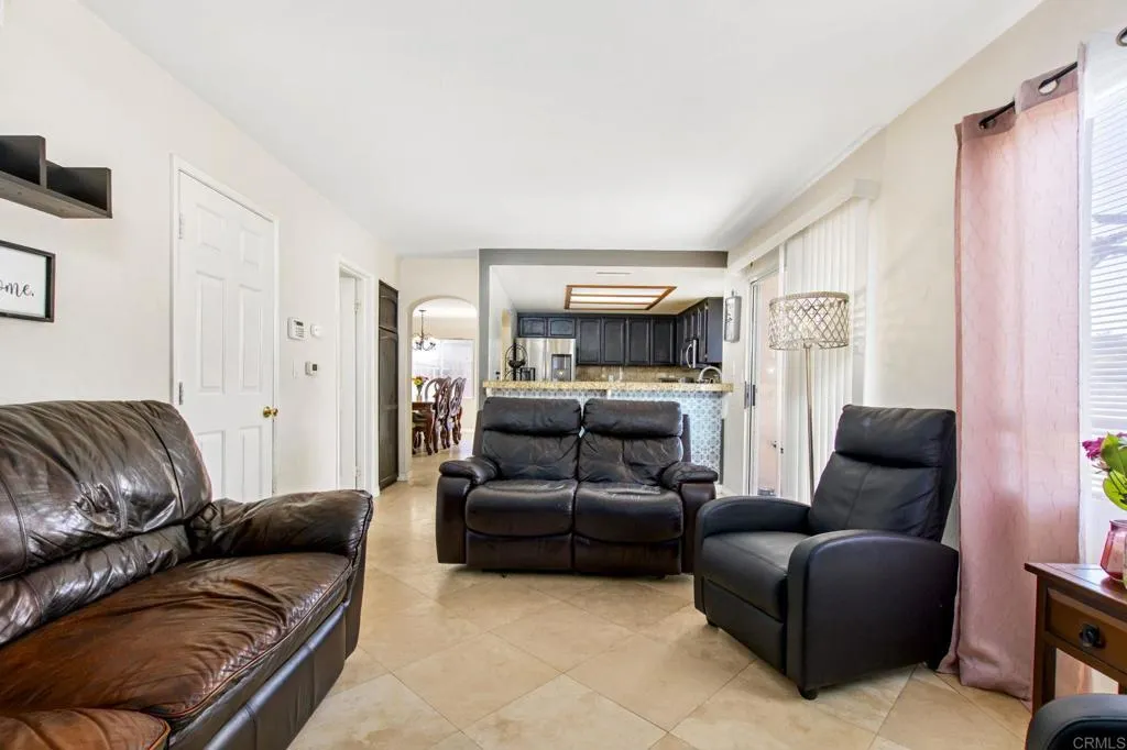 https://cdn.realtyfeed.com/cdn/127/306712004/23e158367756f393d75272ac2fe319b5.webp