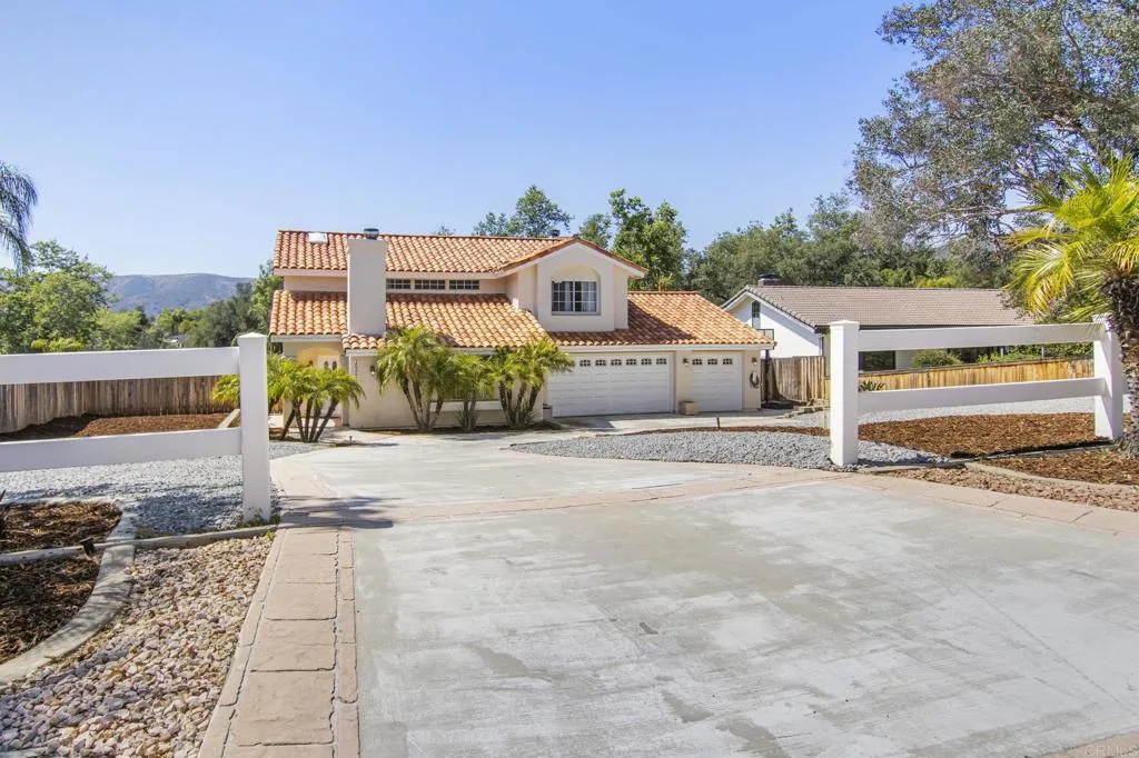 https://cdn.realtyfeed.com/cdn/127/306712004/a6c97f6618e3bf9ae5604250ef5bd362.webp