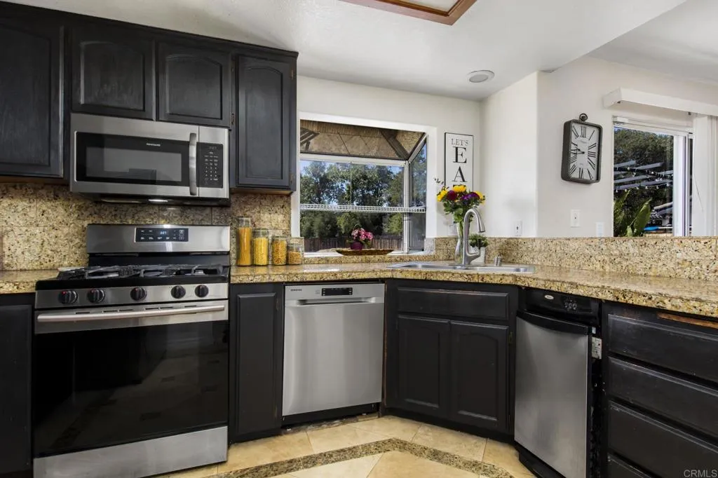 https://cdn.realtyfeed.com/cdn/127/306712004/d3a45d897dd6678e2042ebd1b187754e.webp