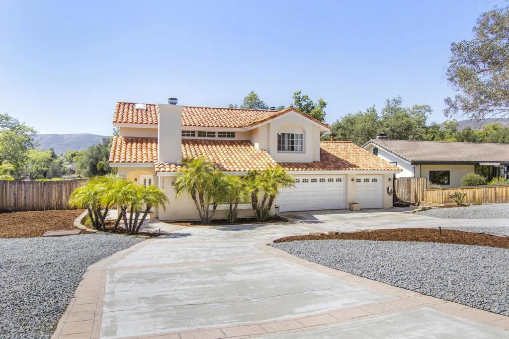 https://cdn.realtyfeed.com/cdn/127/306712004/e65231e11c2961bd8a8238f83139b0c3.webp