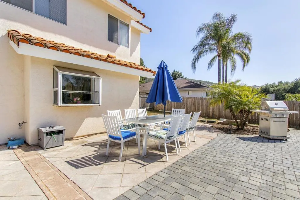https://cdn.realtyfeed.com/cdn/127/306712004/f8c472e4105f2b5b726cb8aa43035e7e.webp