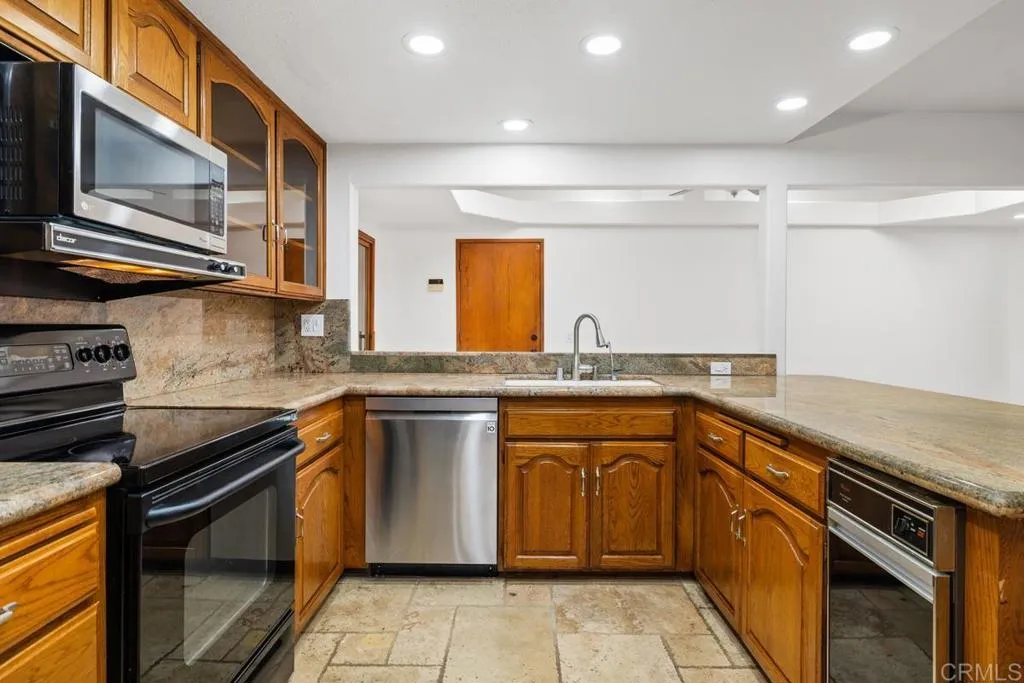 https://cdn.realtyfeed.com/cdn/127/306712029/4959830b8c4ea75d207c26a77b09bfd7.webp