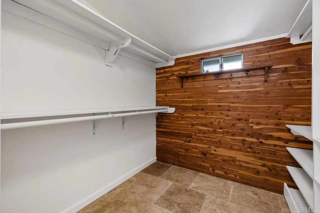 https://cdn.realtyfeed.com/cdn/127/306712029/69183005d9ae71fa005d7d3e4f2e52b8.webp