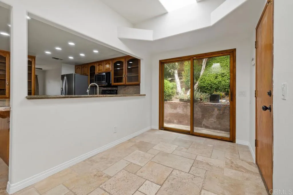 https://cdn.realtyfeed.com/cdn/127/306712029/6be3dbc47ff23f0044d1c64524f1ed7d.webp