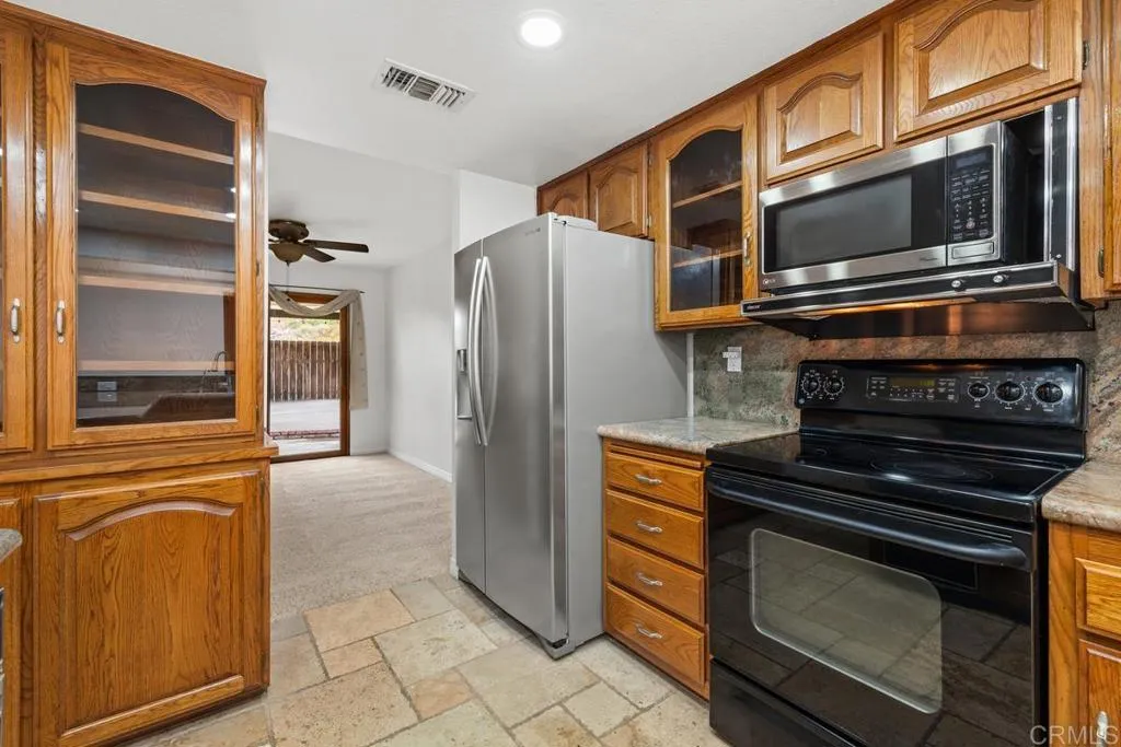 https://cdn.realtyfeed.com/cdn/127/306712029/ae0cdcd7104e459892fc3037c070d06a.webp