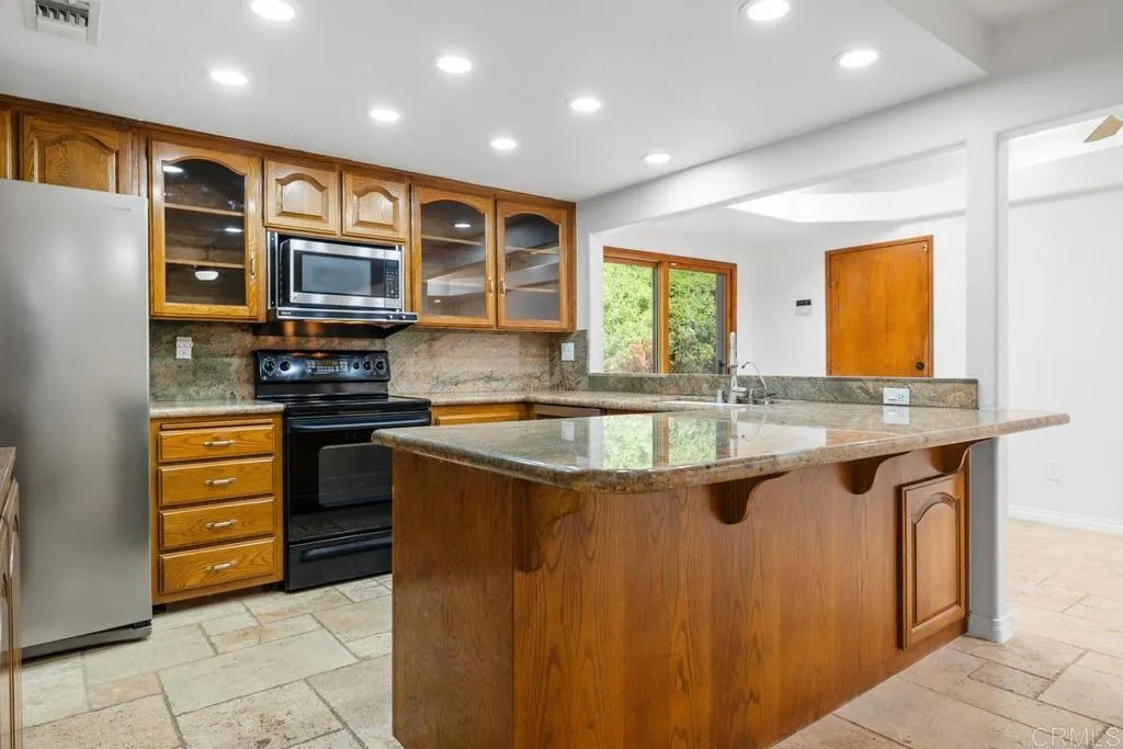 https://cdn.realtyfeed.com/cdn/127/306712029/bf07ed136c964f2c762cd2dd14070578.webp