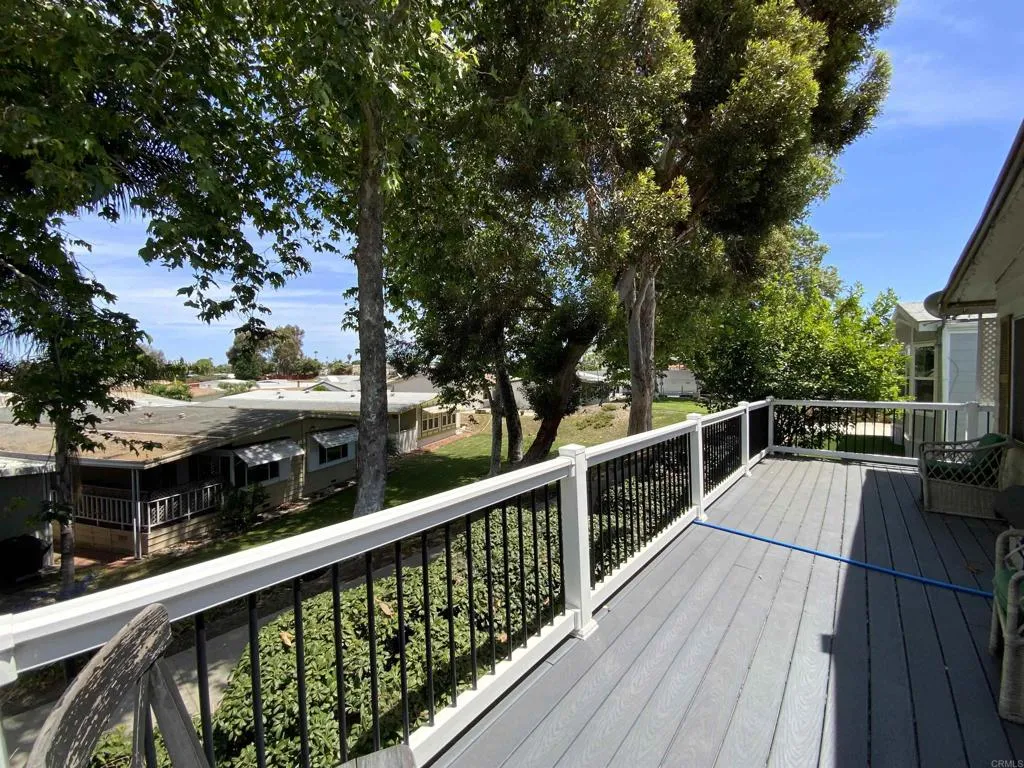https://cdn.realtyfeed.com/cdn/127/306712062/17aa18137e5ffcaf60c88f7e0535cb4c.webp