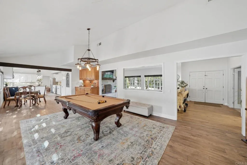 https://cdn.realtyfeed.com/cdn/127/306712075/205da5d2a0d48743423a43525dd436df.webp