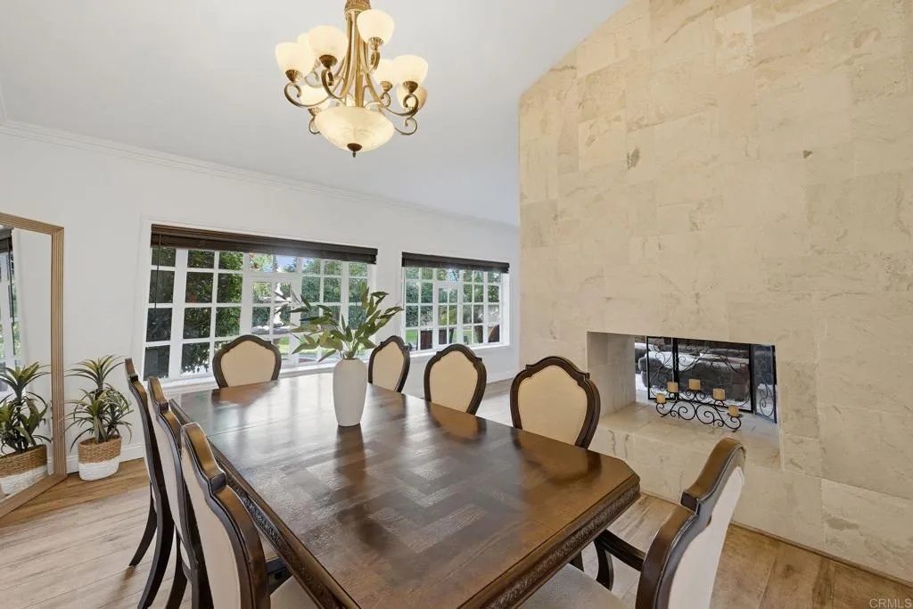 https://cdn.realtyfeed.com/cdn/127/306712075/26c83d4a5f04cb774947b9d09e0914ae.webp