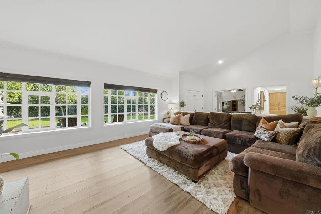 https://cdn.realtyfeed.com/cdn/127/306712075/631a5d08367d880674421523e0494644.webp