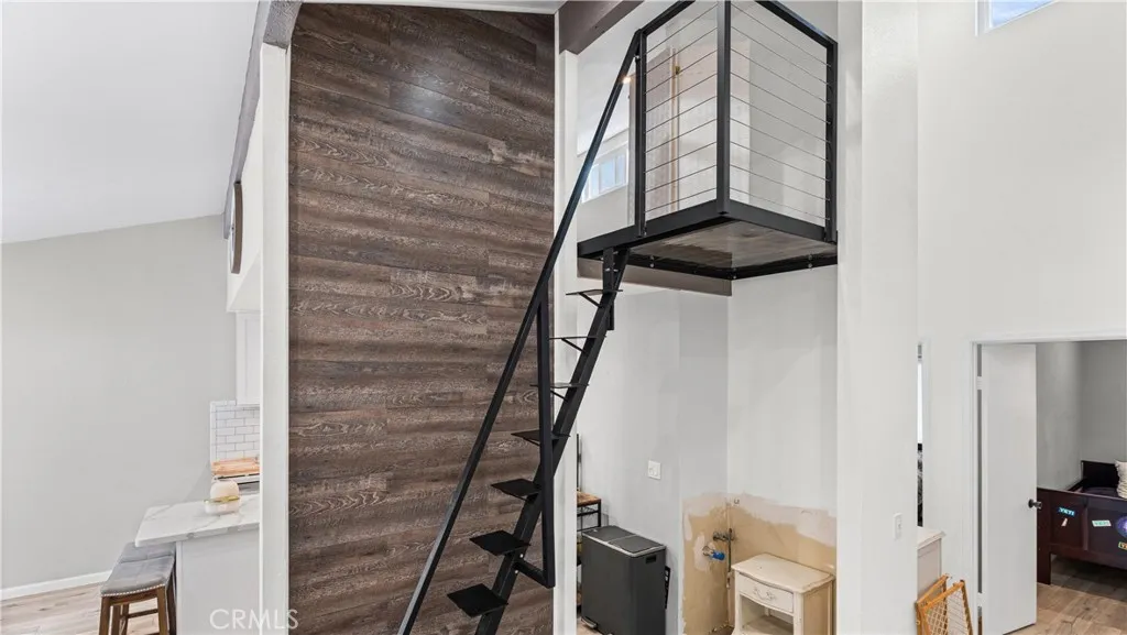 https://cdn.realtyfeed.com/cdn/127/306712119/008579708f06ecf476816db06585bb5b.webp