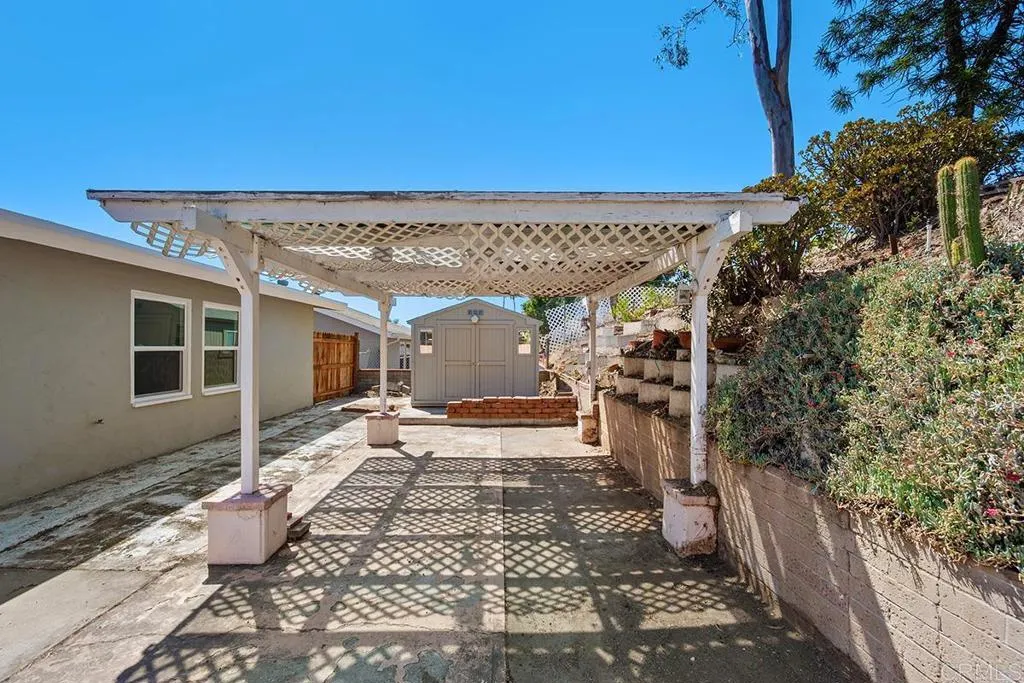 https://cdn.realtyfeed.com/cdn/127/306712124/287b540da704ecba8b878ec9f9f09dbc.webp