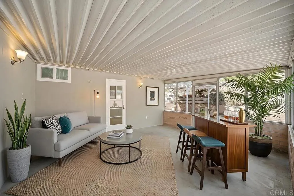 https://cdn.realtyfeed.com/cdn/127/306712124/46dd55bf570eadec8e06d03b55133a62.webp