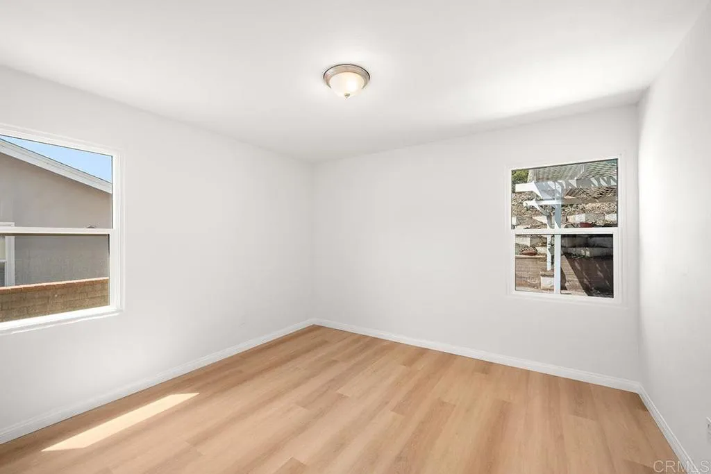 https://cdn.realtyfeed.com/cdn/127/306712124/d25607d51024ebf1ed786a5ef331b04c.webp