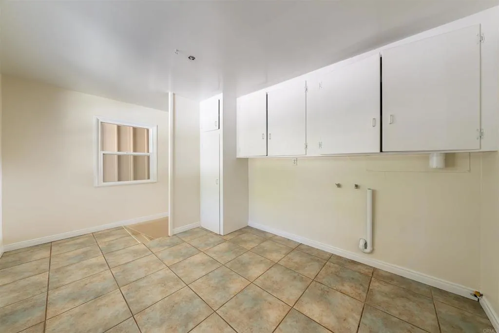 https://cdn.realtyfeed.com/cdn/127/306712132/3307acfec12926e1b69bad2630eea9c5.webp