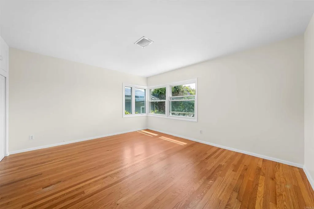 https://cdn.realtyfeed.com/cdn/127/306712132/771376773dbdc9d93095feb8c35b3641.webp