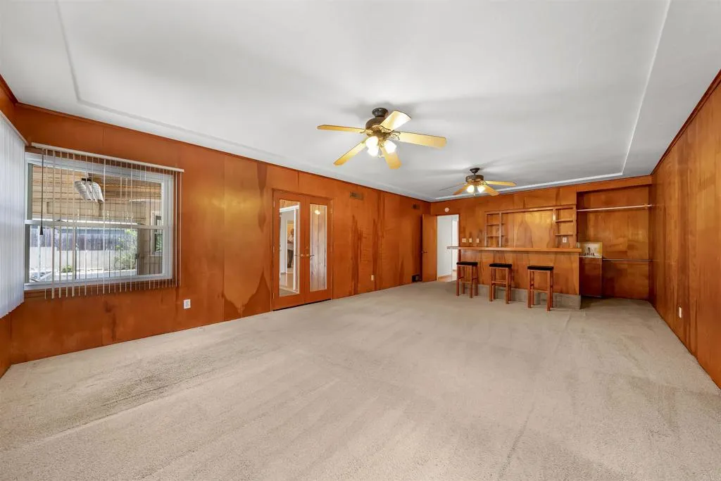 https://cdn.realtyfeed.com/cdn/127/306712132/9131f31440d60c230ca178c1797c9fe5.webp