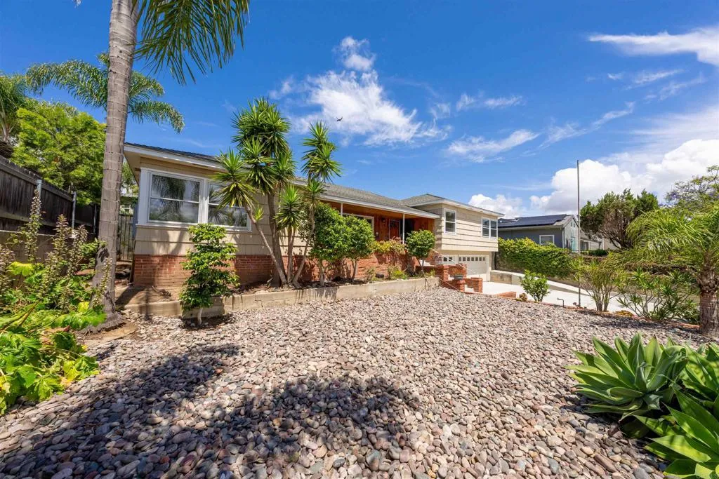 https://cdn.realtyfeed.com/cdn/127/306712132/f1720cd47257007209088bbcd5923fe9.webp
