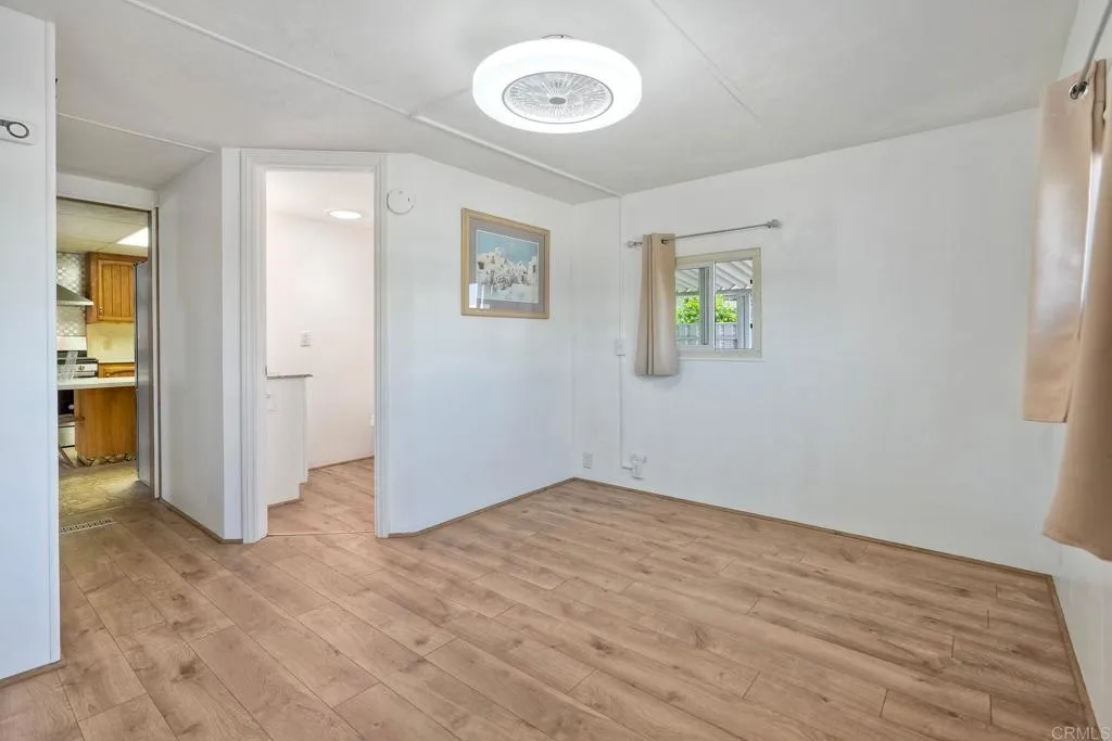 https://cdn.realtyfeed.com/cdn/127/306712197/a64007daeea09c5b3dcc35fff74d2502.webp