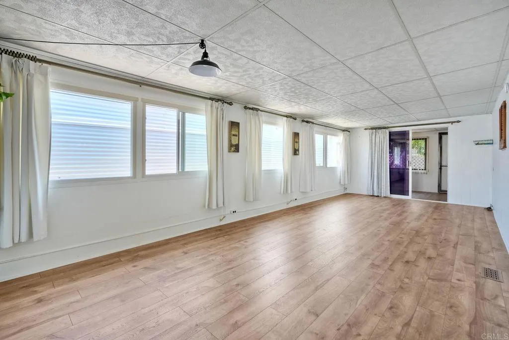 https://cdn.realtyfeed.com/cdn/127/306712197/da610ae723f4621353974be273112884.webp