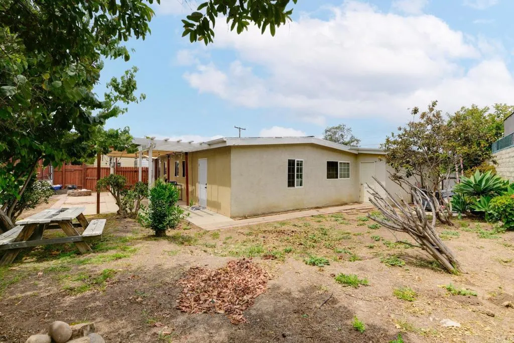 https://cdn.realtyfeed.com/cdn/127/306712224/8c79d443248cd31cf216af20bdf1cf8c.webp