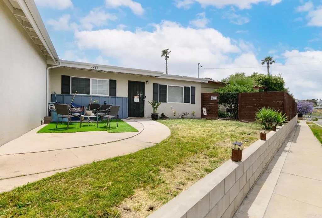 https://cdn.realtyfeed.com/cdn/127/306712224/a9ddb18794c30f0d23e3ef8e9b6229ea.webp