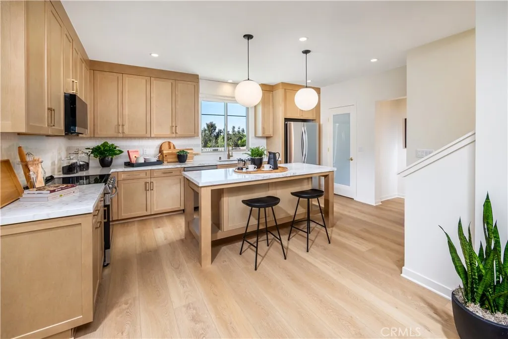 https://cdn.realtyfeed.com/cdn/127/306712228/a51f7bb7d0c4a2c03dedae3ce4a31a0e.webp