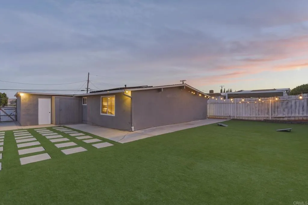 https://cdn.realtyfeed.com/cdn/127/306712230/fb4e64b9ee86b07bd7b9e602e59b99db.webp