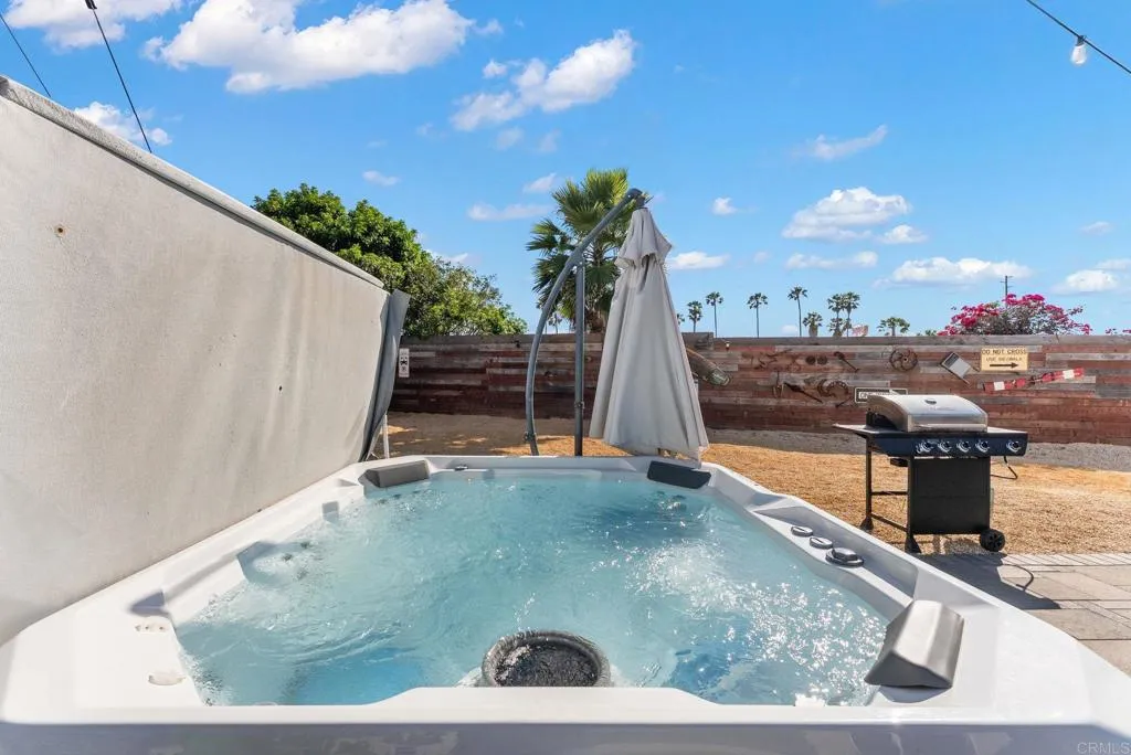 https://cdn.realtyfeed.com/cdn/127/306712233/4d233a9bcf34dad4c9734cdce7232716.webp