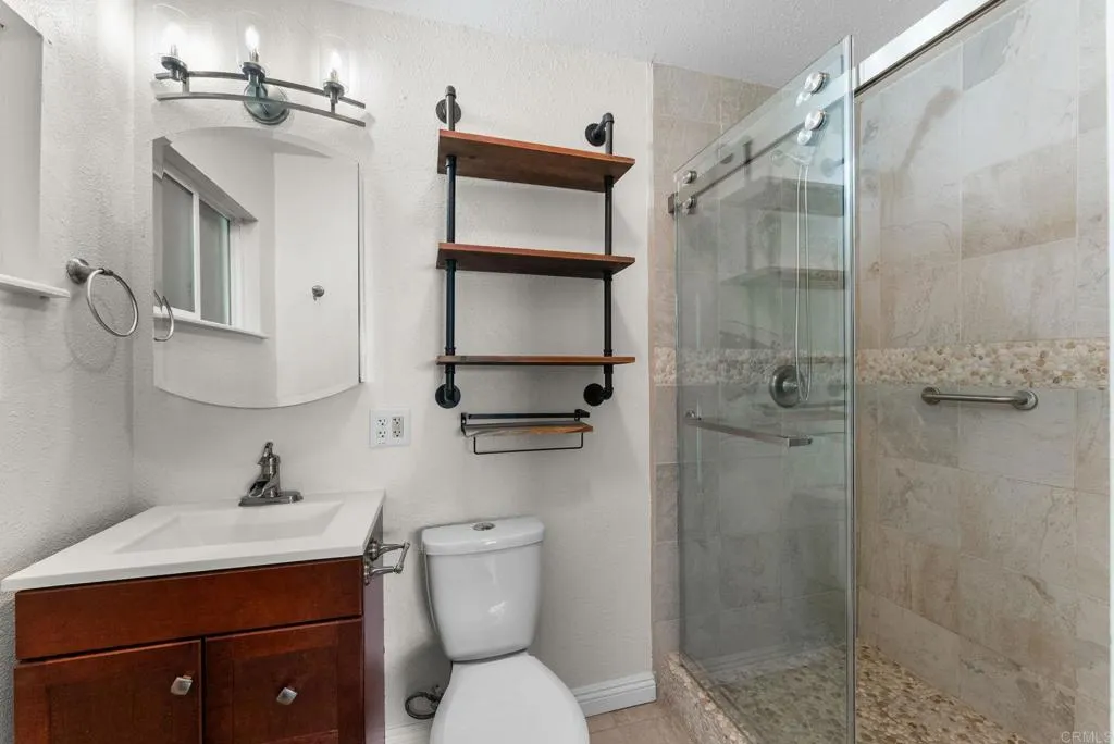 https://cdn.realtyfeed.com/cdn/127/306712233/ac2f053f0bc515eaee030a704b1f504d.webp
